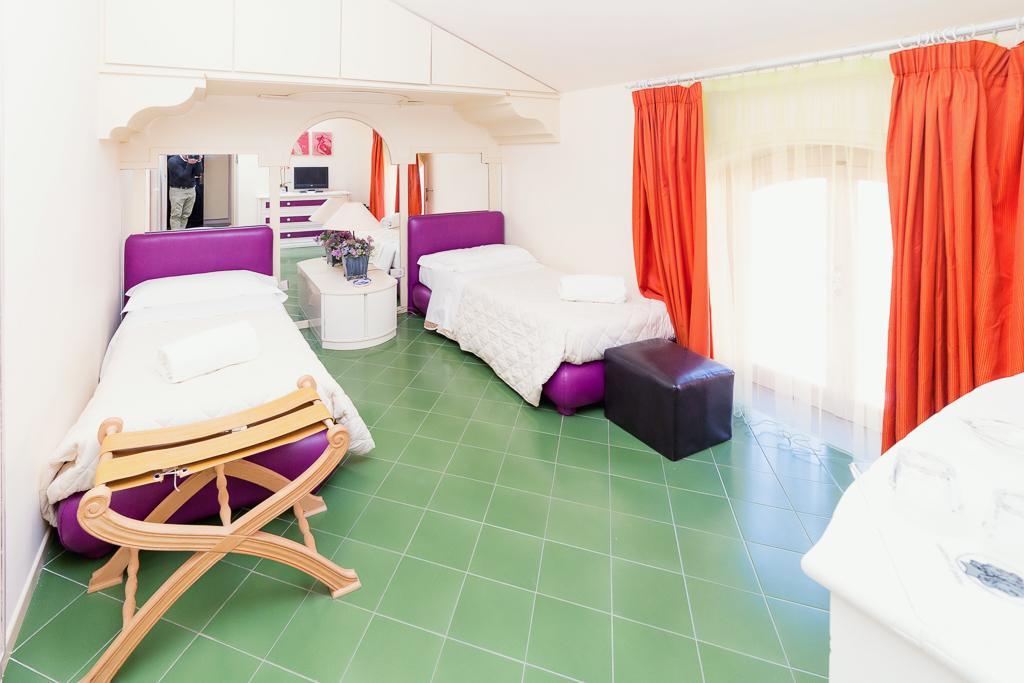 I Giardini Di Giano Bed and Breakfast Torre di Faro Buitenkant foto
