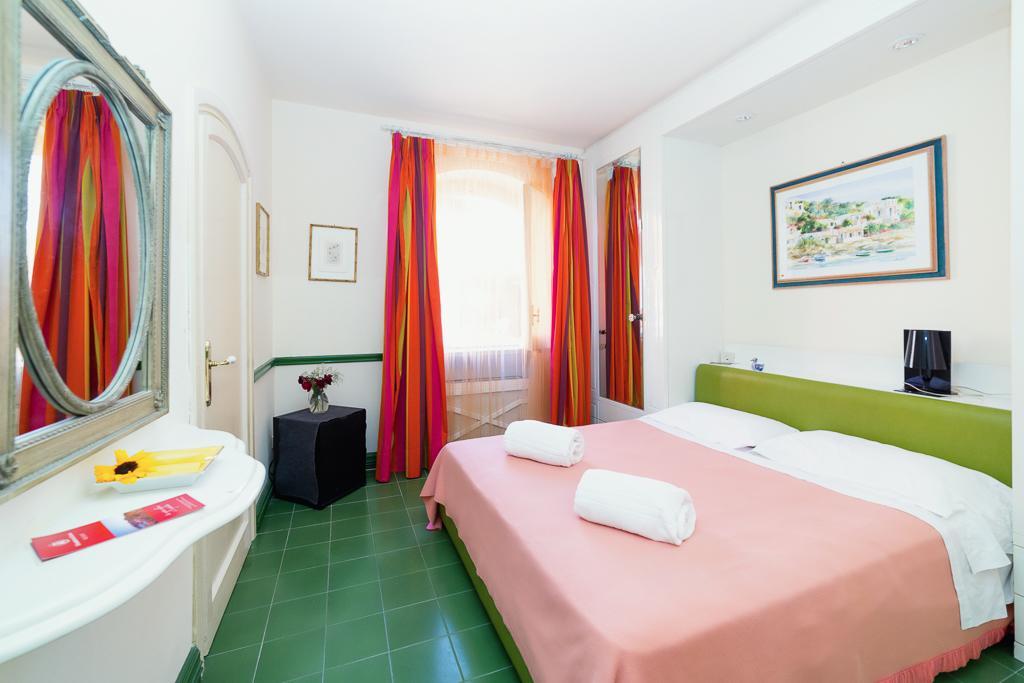 I Giardini Di Giano Bed and Breakfast Torre di Faro Buitenkant foto